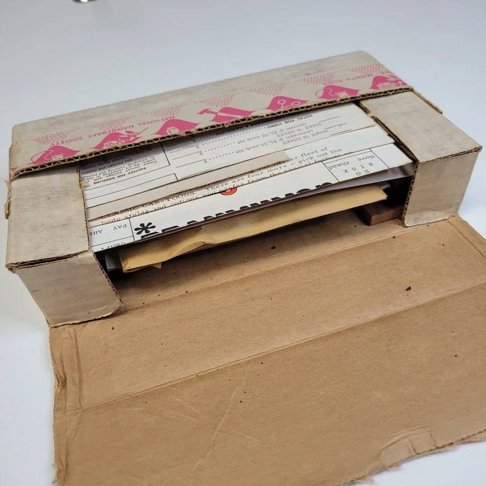 Handcraft Society 1973 Fad-Of-The Month Golden Olds Classic Car‎ Model Kit